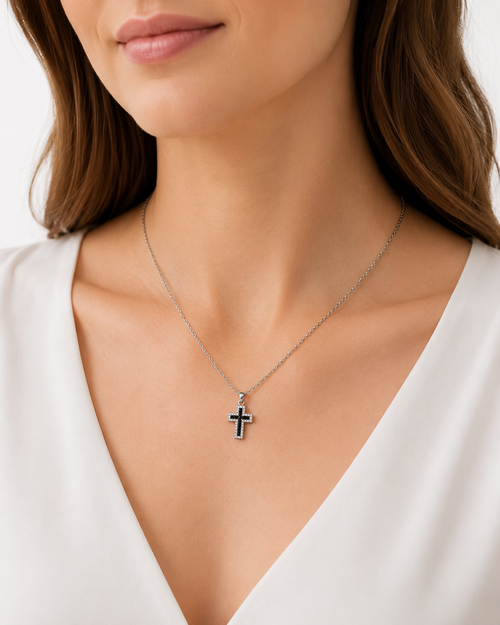 CROCE BLACK — Collana Croce Argento in Acciaio Inossidabile con Pietre Nere e Cristalli Luminosi
