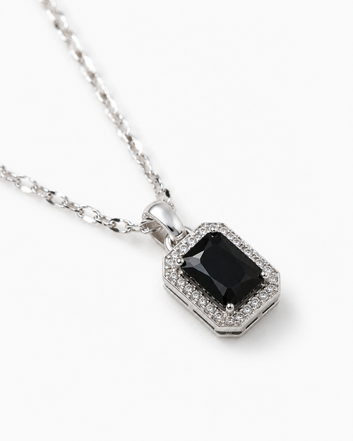 CRYSTAL ONE BLACK — Collana Argento in Acciaio Inossidabile con Pietra Scura e Zirconi Luminosi