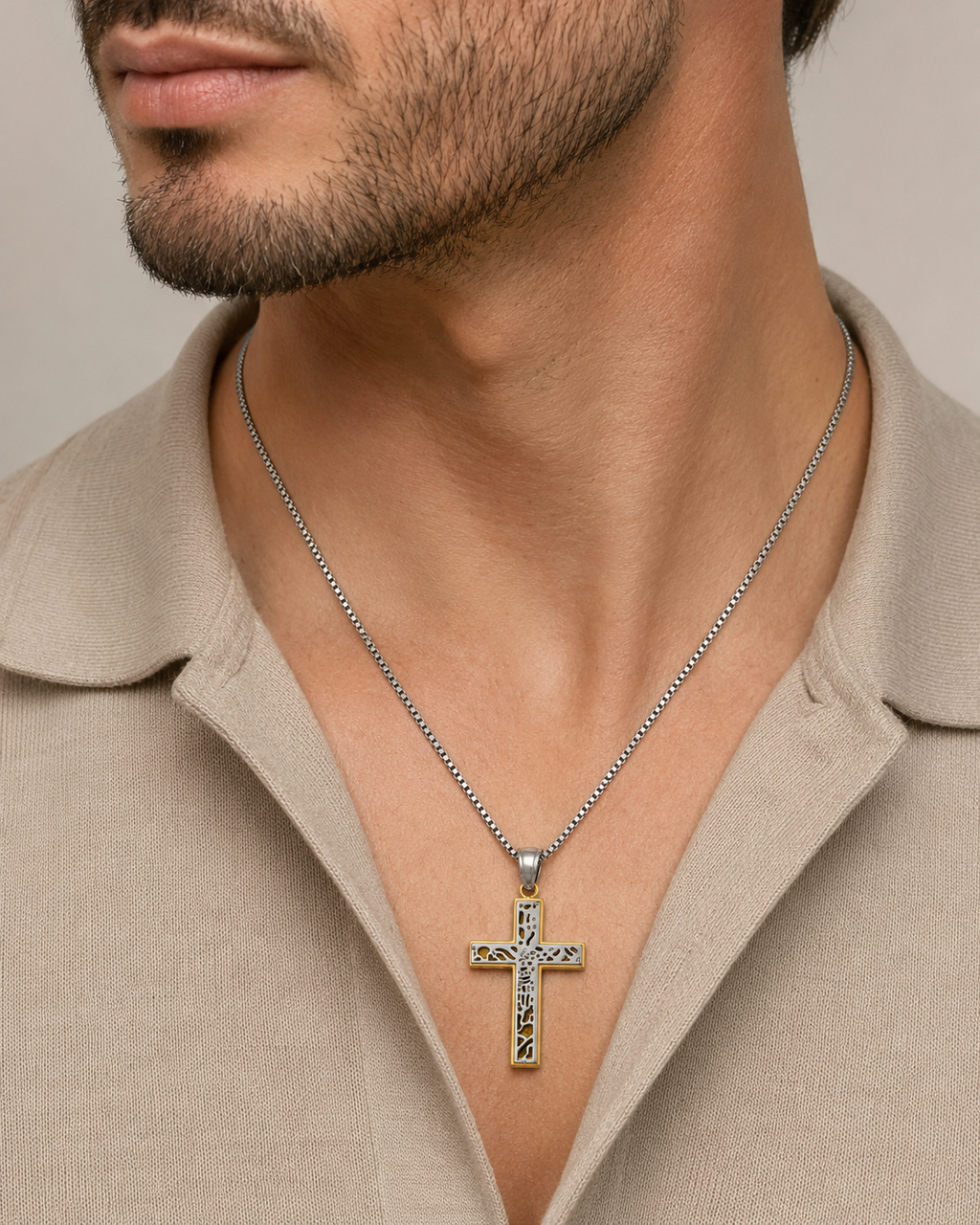 CROCE SILVER/GOLD - Croce traforata bicolore in acciaio 316L