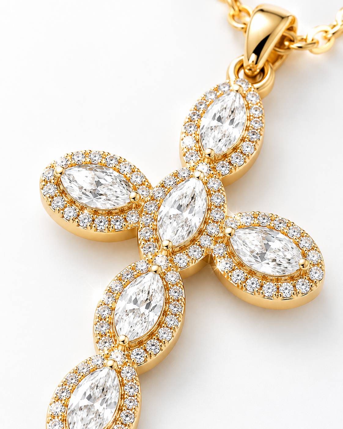 LUXE GOLD — Collana Croce Dorata in Acciaio Inossidabile con Cristalli Marquise